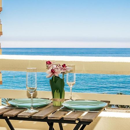 First Line! Art-Apartment On The Seafront Of Marbella With Swimming Pool Bagian luar foto