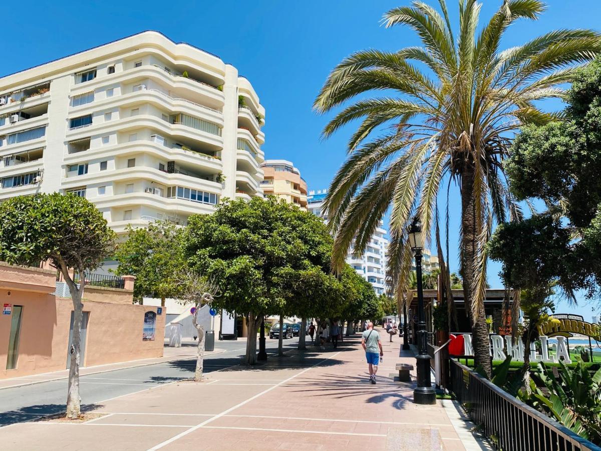 First Line! Art-Apartment On The Seafront Of Marbella With Swimming Pool Bagian luar foto