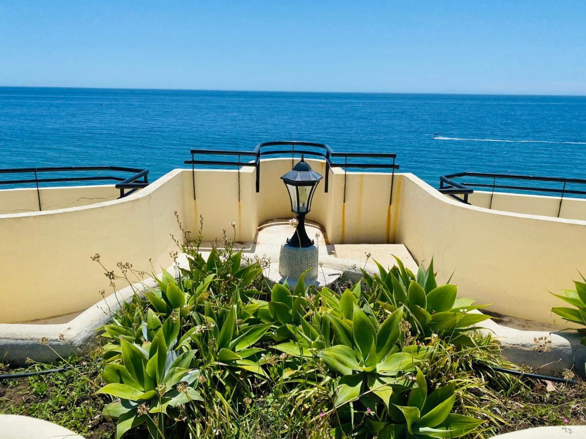 First Line! Art-Apartment On The Seafront Of Marbella With Swimming Pool Bagian luar foto