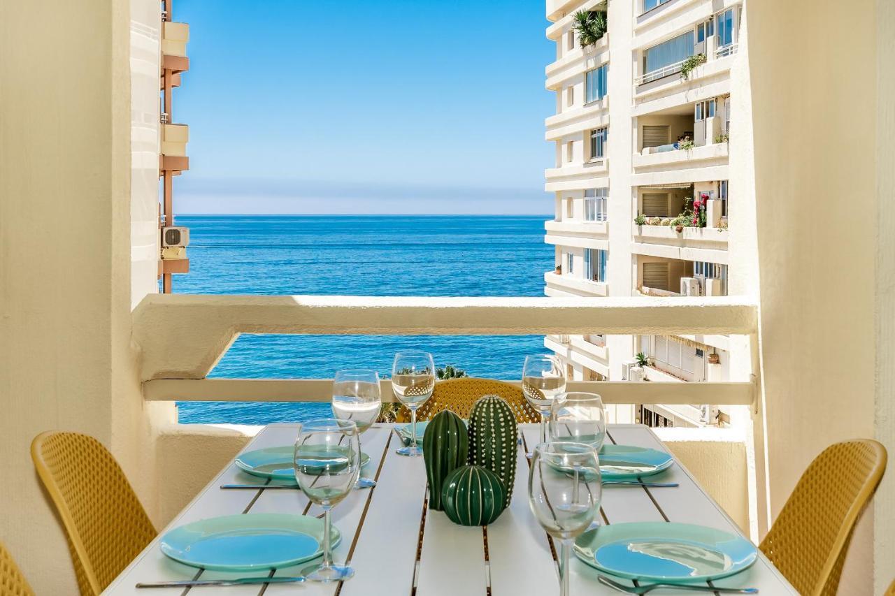 First Line! Art-Apartment On The Seafront Of Marbella With Swimming Pool Bagian luar foto